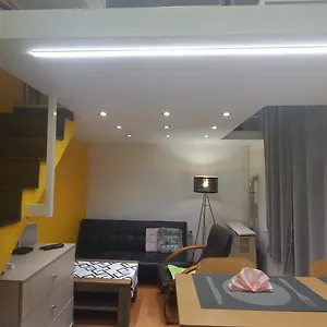 Goldapartment Apartamento